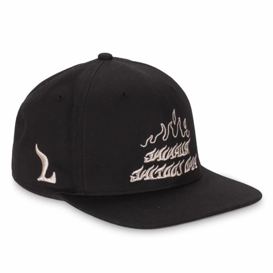 Grimey Snow Fox Snapback Hat - Adjustable Streetwear Cap for Men & Women - Fall 2022 Collection
